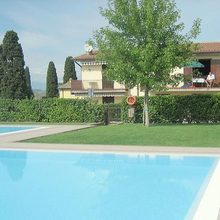 Belvilla By Oyo Enticing Holiday Home With Pool Лацизе Екстериор снимка